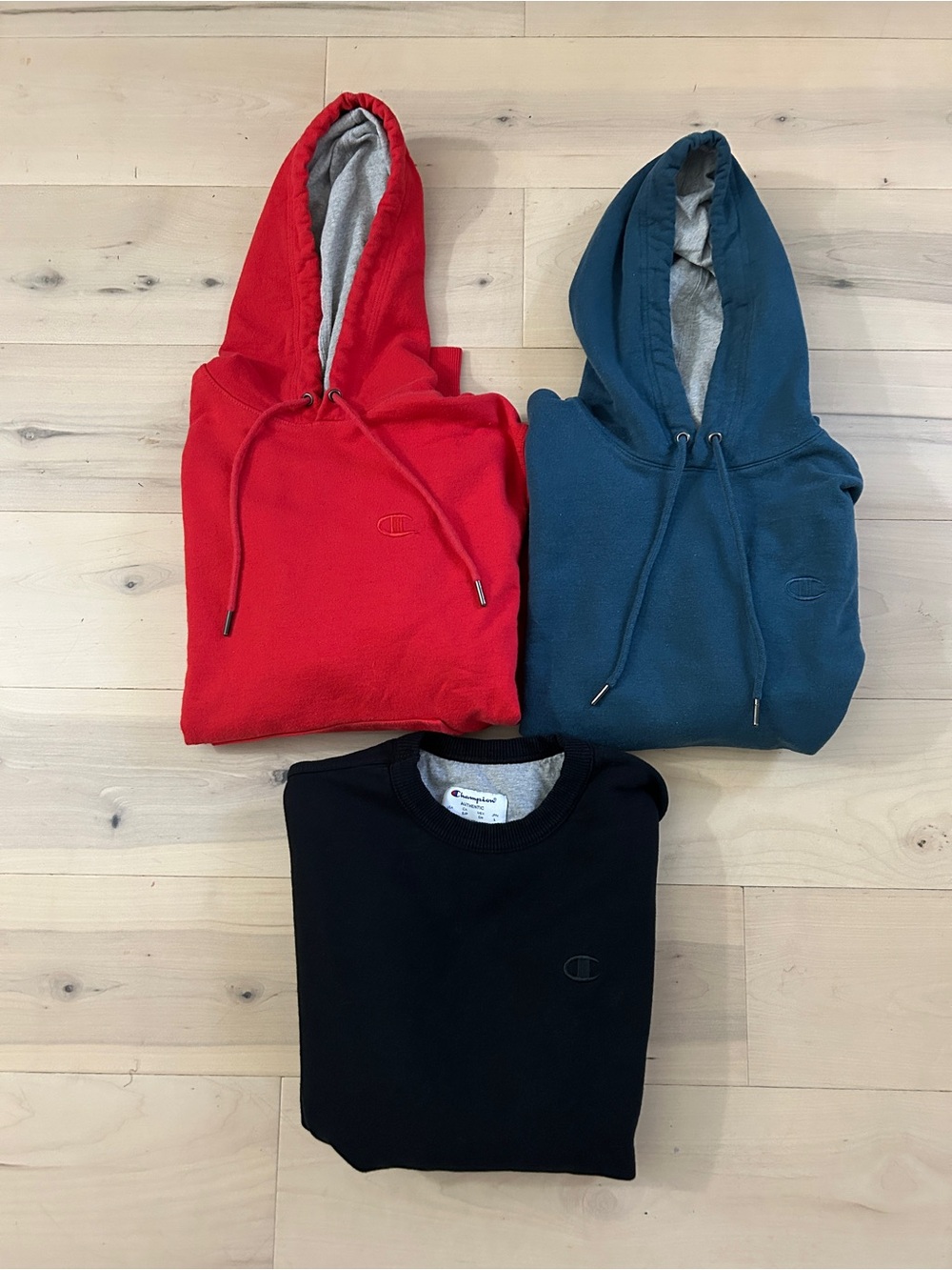 Bundle Of 3 Champion Sweatshirts Hoodies Small C Logo Men’s Size Small - Picture 1 of 16